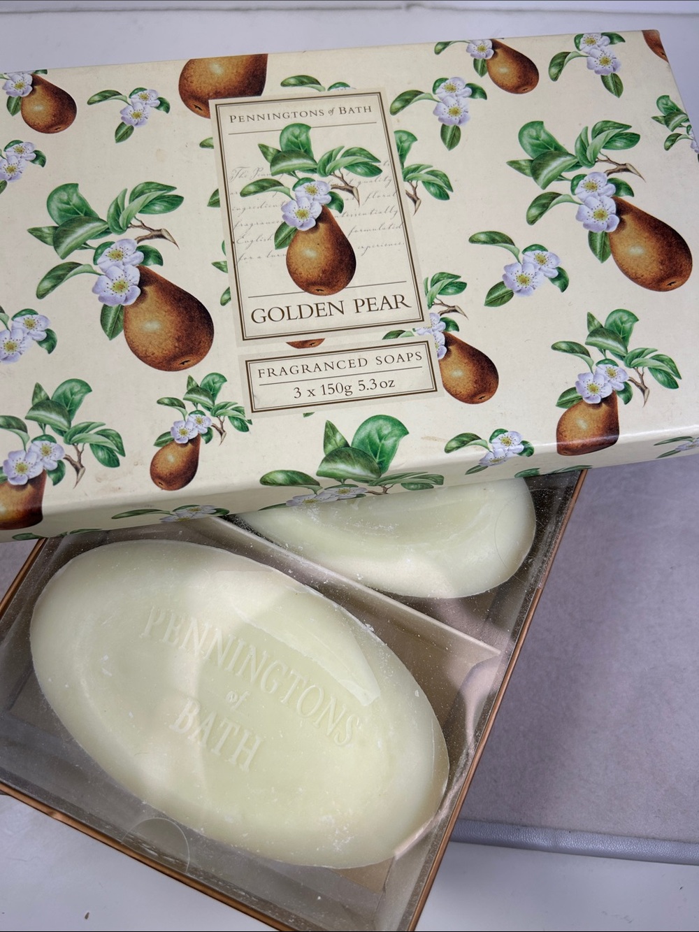 Penningtons of Bath Golden Pear Fragranced 3 Soap Bars